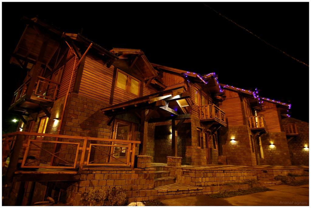 Aires Del Beagle Apartment อูซัวยา ภายนอก รูปภาพ