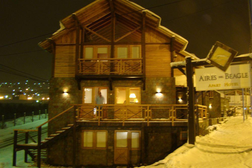 Aires Del Beagle Apartment อูซัวยา ภายนอก รูปภาพ